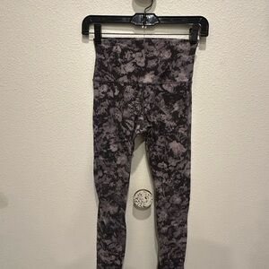 Lululemon Athletica Black Tie-Dye Leggings